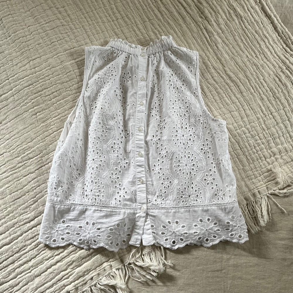 Jennifer & Grace White Cotton Eyelet Top - Picture 2 of 6